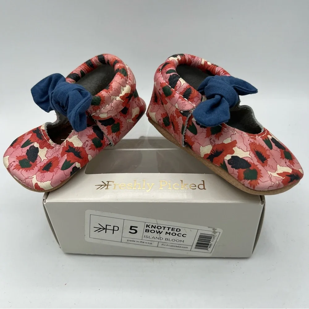 Freshly Picked Knotted Bow Moccasins Leather Toddler Sz 5 Island Bloom Floral